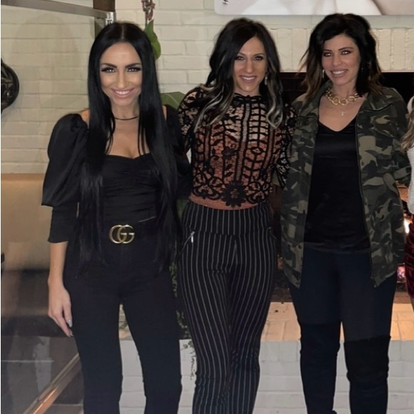 2015 RE-EDITION WIDE LEATHER BELT | Size 70 | Bag included | Great Condition | - Picture 12 of 12